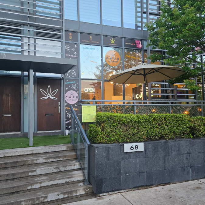 The Boardroom Consumption Lounge, Toronto