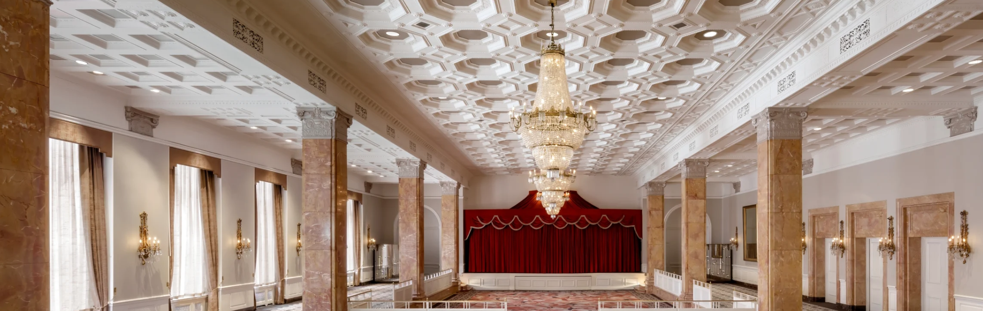 Fairmont Royal York historic details